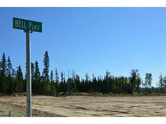 Buy lot residential in Mackenzie with great mountain views