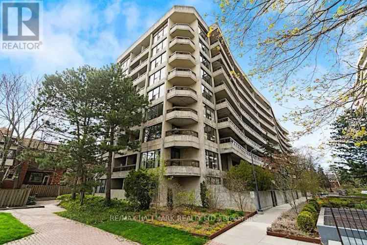 Apartment For Sale , 80, Quebec Avenue, Toronto, Ontario