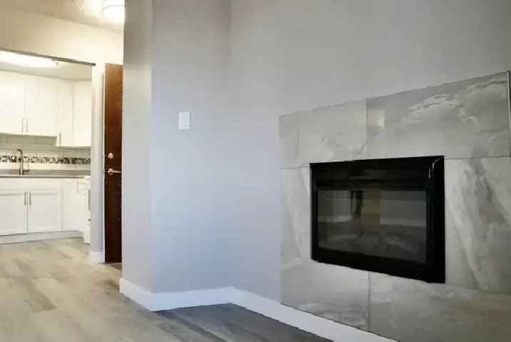 NEWLY Renovated 2 Bedroom Apt - Minutes to Century Park LRT