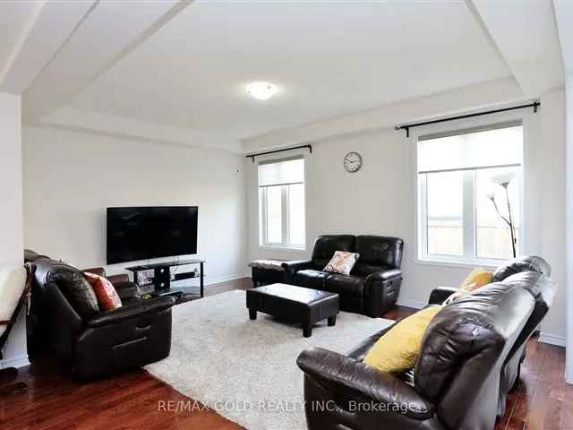 4 Bedroom Detached Home with Legal Basement Apartment