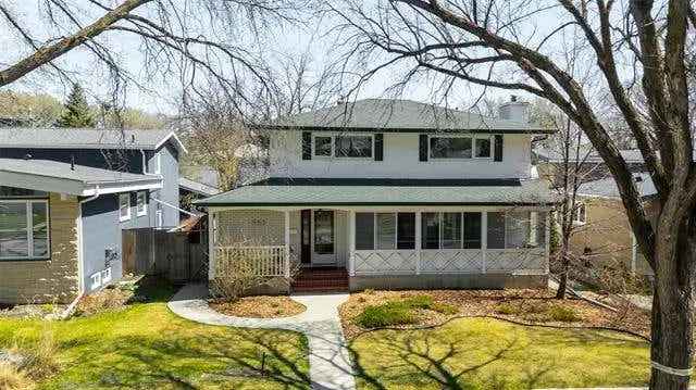 Family Home in River Heights 1780 sq ft 4 Bed 2.5 Bath