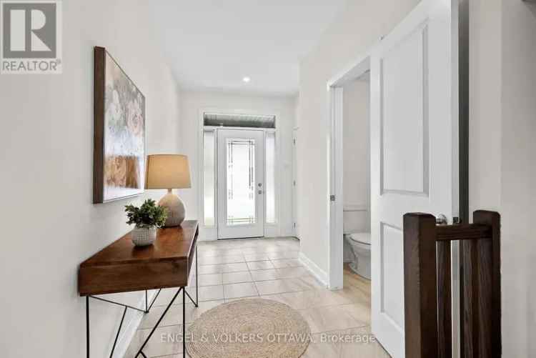 3-Bed 2.5-Bath Family Home in Westwood Ottawa