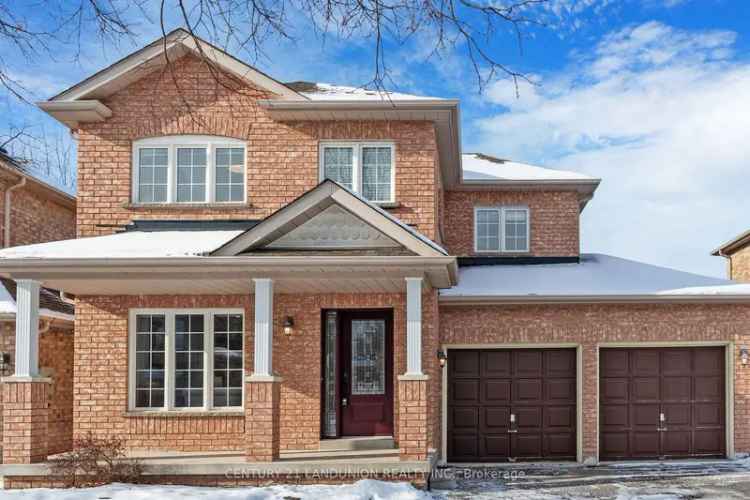 House For Sale in 378, Spruce Grove Crescent, Newmarket, Ontario