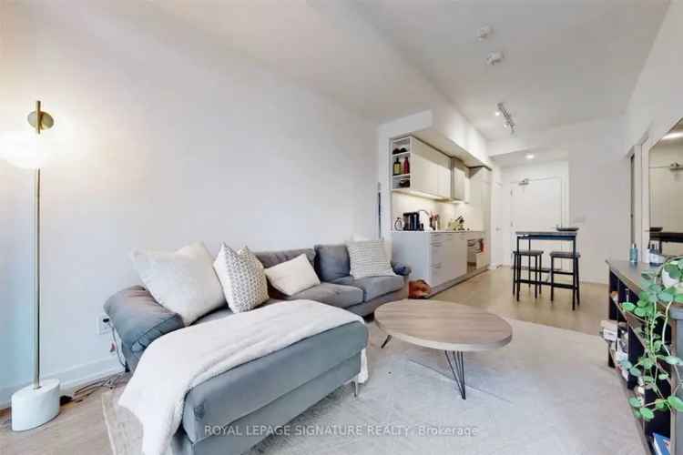 Rent 1 Bed Plus Den Condo in Liberty Village with Amazing Amenities