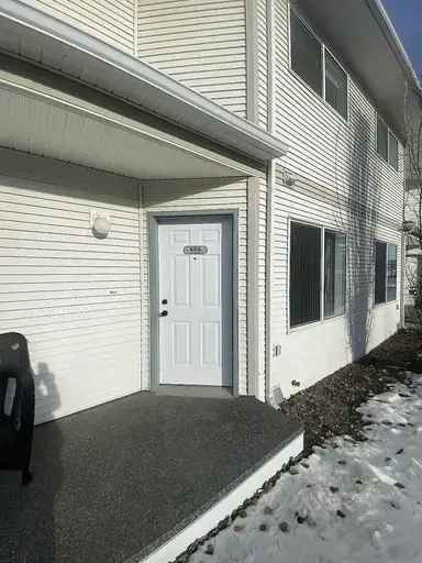 2 Bed 2 Bath Townhouse in Spruce Grove