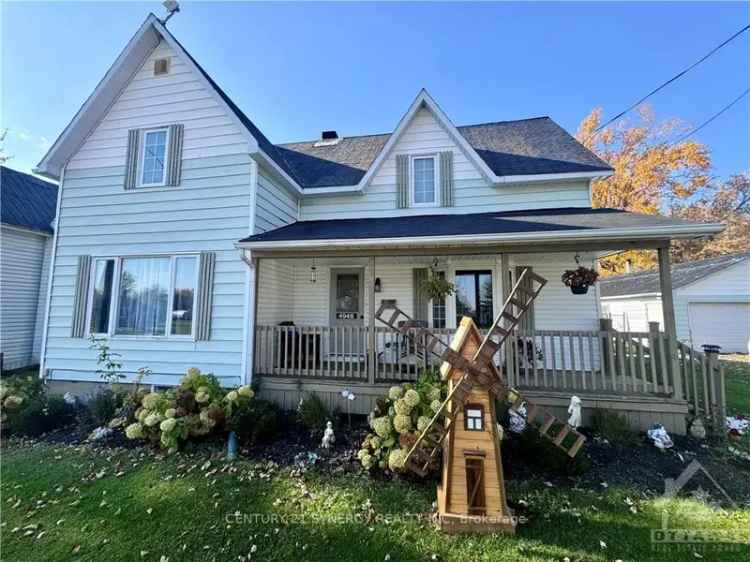 House For Sale in South Stormont, Ontario