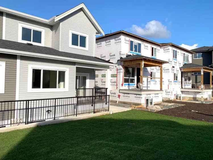 A $1,059,900.00 1/2 Duplex with 5 bedrooms in Mission BC, Mission