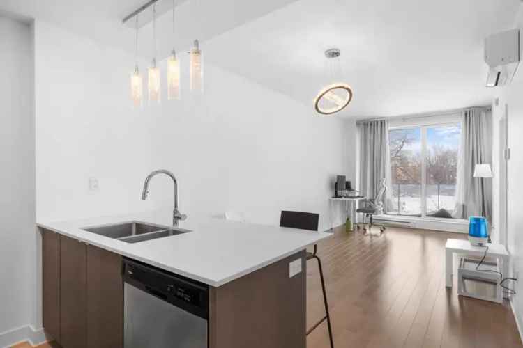 1 Bedroom Condo Near Namur Metro Lease Transfer