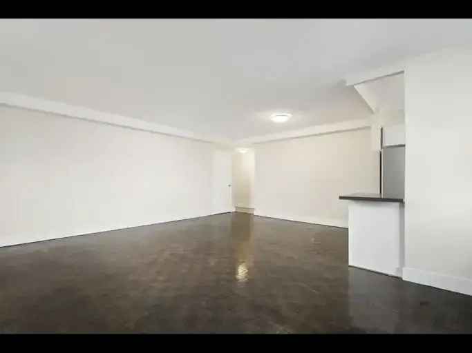 Apartment For Rent in 765, Steeles Avenue West, Toronto, Ontario