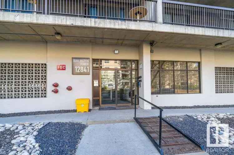 Bright 1-Bedroom Condo in Burlington Tower - Steps from Amenities