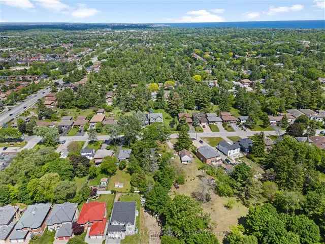 2 Bedroom Bungalow On 1.13 Acres In Toronto Highland Creek