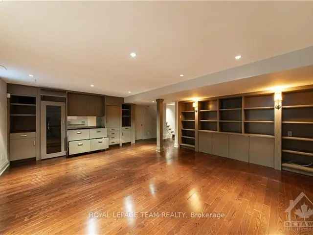 House For Sale in Ottawa, Ontario