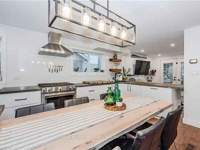 184 Dufferin St Family Home 4 Bedrooms Modern Upgrades