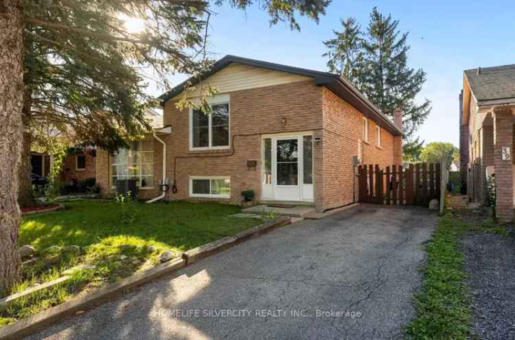 House For Sale in Brantford, Ontario