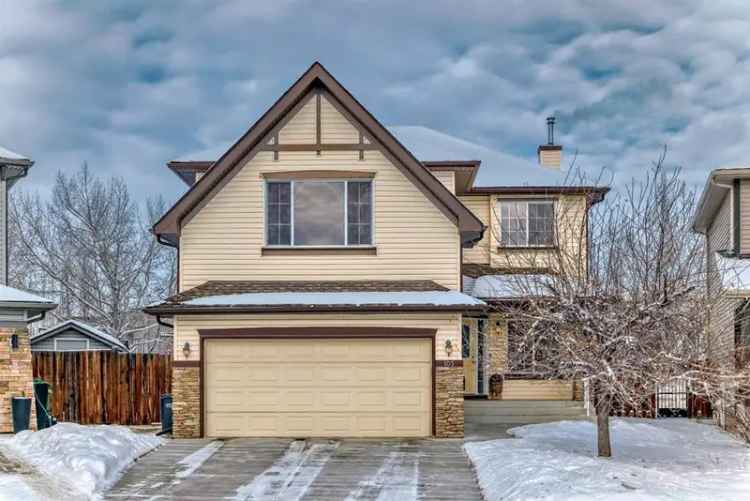 House For Sale in 105, Drake Landing Place, Okotoks, Alberta