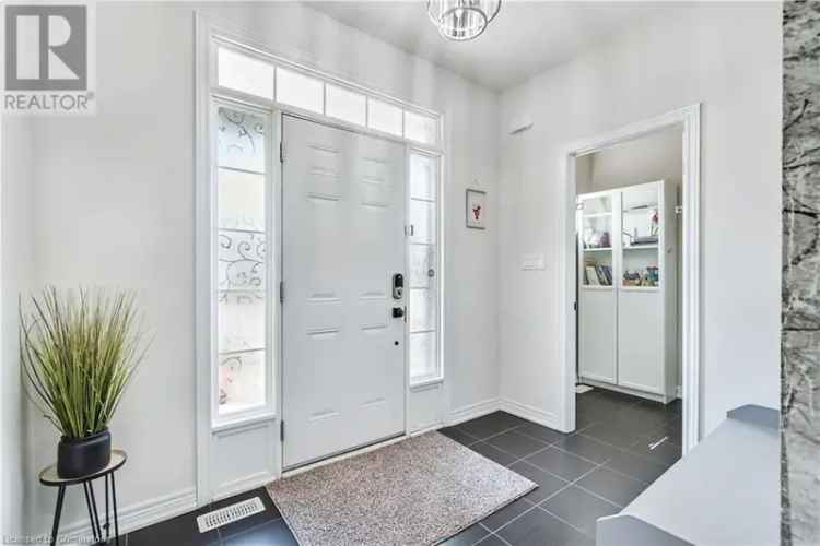 Smithville Brick Bungaloft - 4+ Bedrooms, Chef's Kitchen, Finished Basement