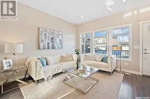 Townhouse for Sale in Stonebridge Saskatoon with Modern Features