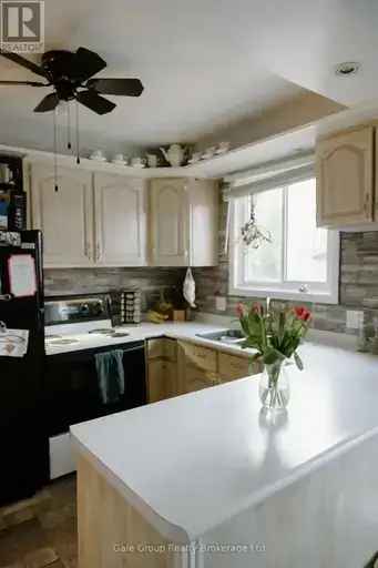 3-Bedroom Semi-Detached Home in Chatham-Kent