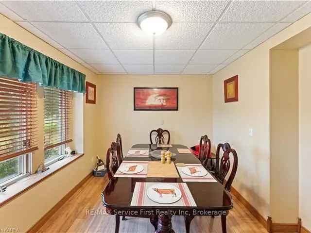 House For Sale in Loyalist, Ontario