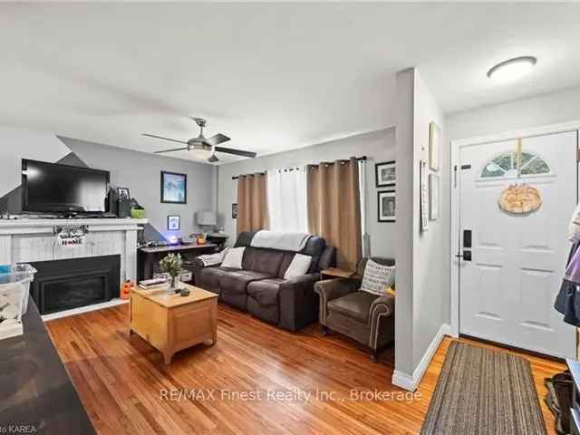 House For Sale in Kingston, Ontario