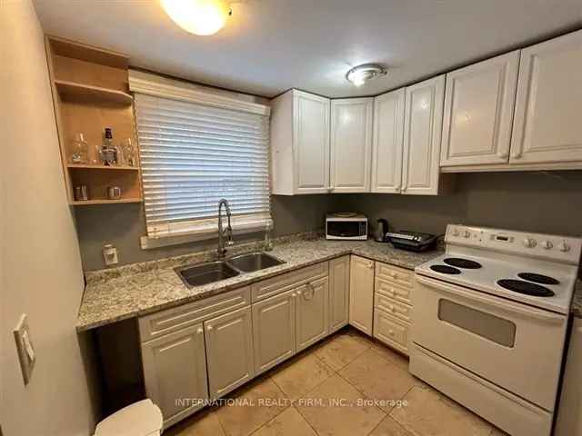 House For Rent in Mississauga, Ontario