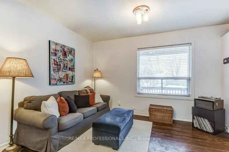 269 Lumsden Family Home Hardwood Floors Finished Basement