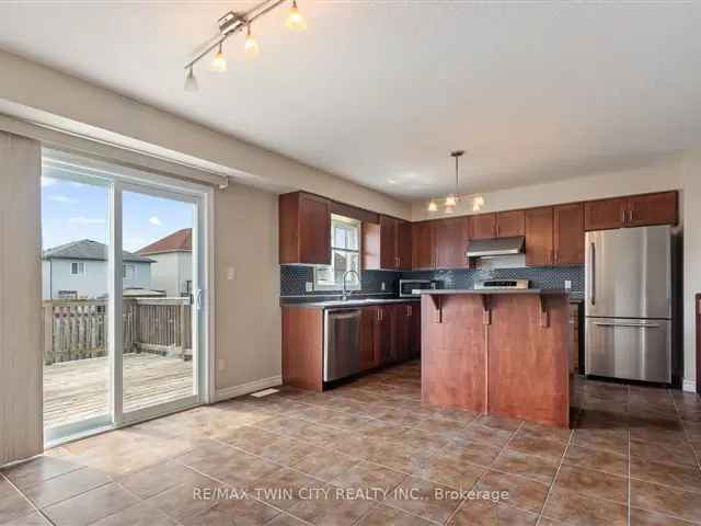 3 Bed 3 Bath Family Home in Desirable Huron Park