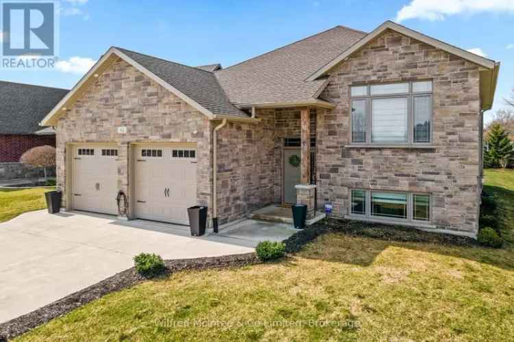 5-Bedroom Home in Tiverton Modern Luxury Family Home