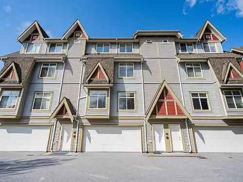 4 Bedroom Townhouse For Sale in Surrey BC
