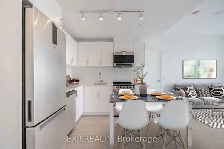 Oakville Condo 2 Bed 2 Bath 743 Sq Ft Modern Amenities