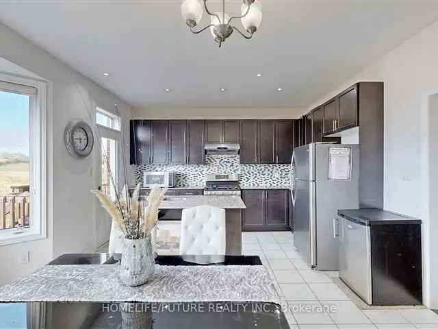 Spacious Open Concept House in Tottenham, ON