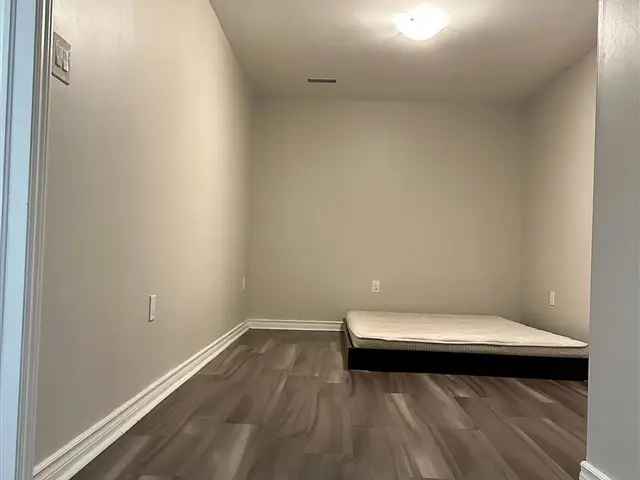 Spacious Basement Apartment Near Schools and Transit