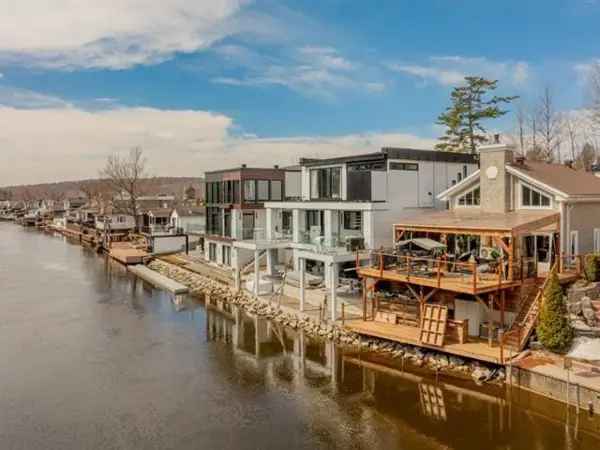 Two or More Storey House for Sale Quebec North Shore