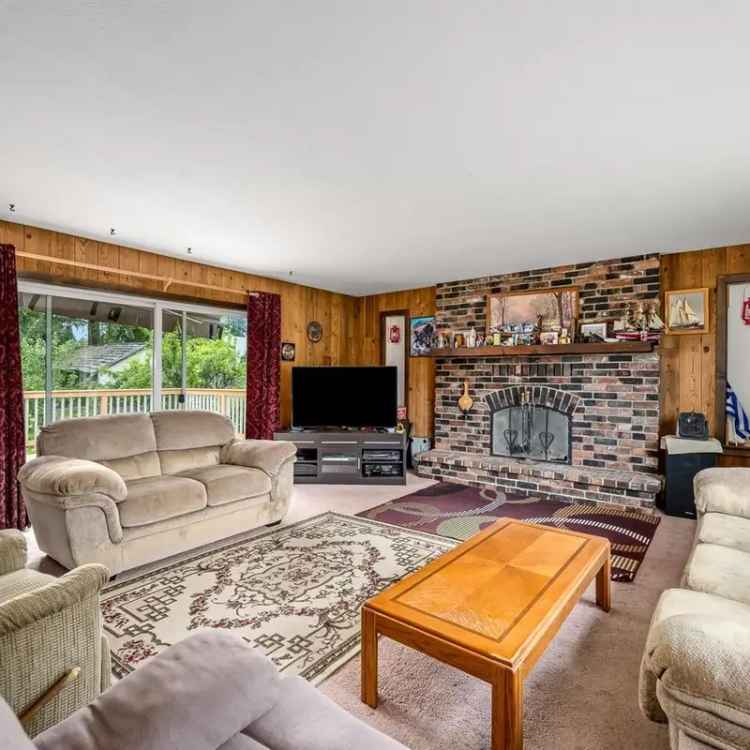 3-Bedroom House for Sale in Courtenay