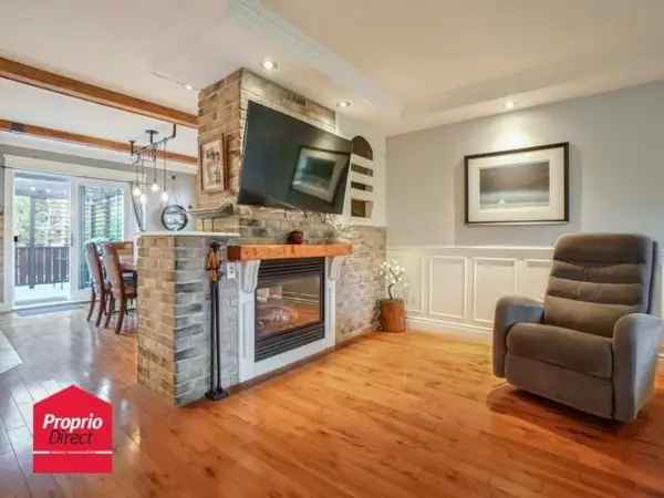 3-Story House for Sale Estrie 3 Bedrooms 2 Bathrooms