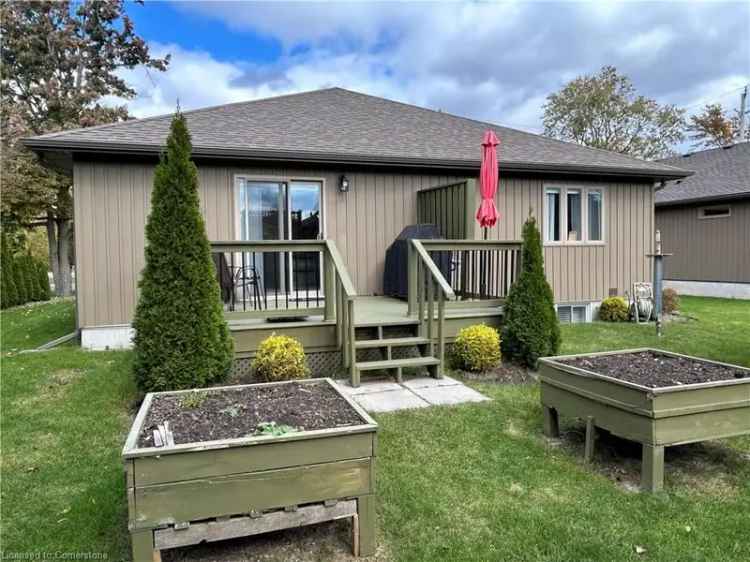 House For Sale in Dunnville, Ontario