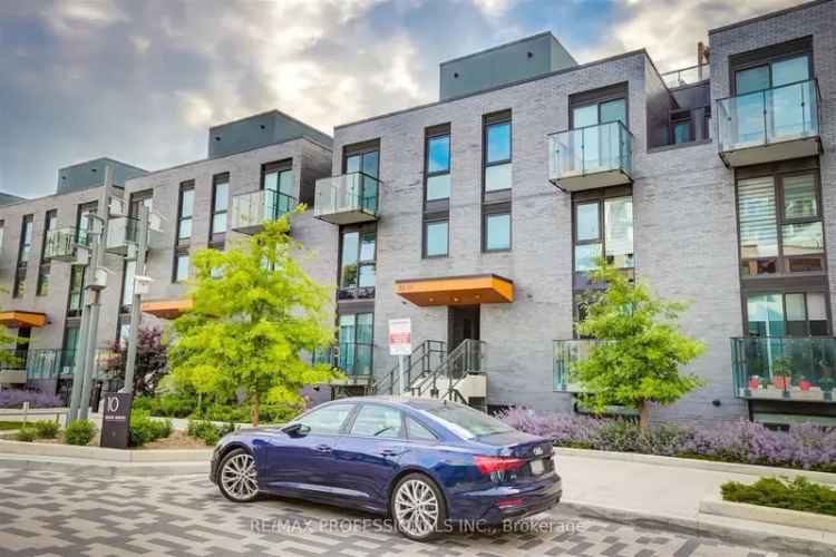 Condo For Sale in Toronto, Ontario