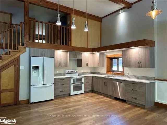 Waterfront Home Cottage Parking for 10 Vehicles Sauna Updated Kitchen