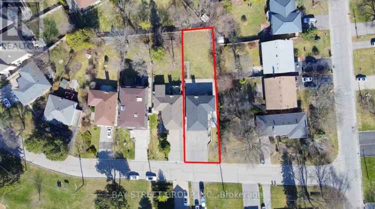 Prime Lot Home Renovation Near Finch Subway