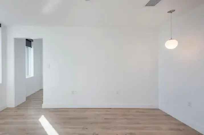 Amazing Studio in Griffintown with Everything Included!