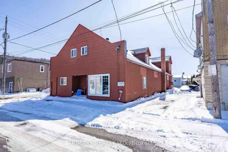 17 CAP Rate Triplex Investment Property