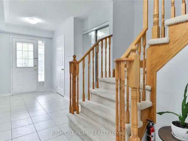 Summerhill Estates Townhouse 3 Beds 4pc Ensuite Large Deck