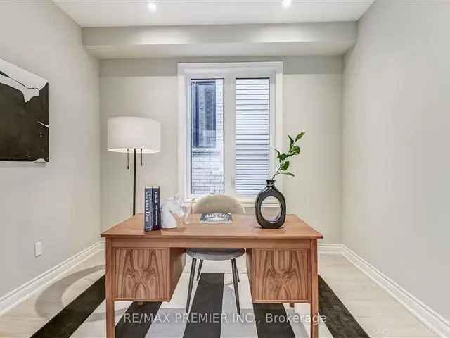 House For Sale in Whitchurch-Stouffville, Ontario