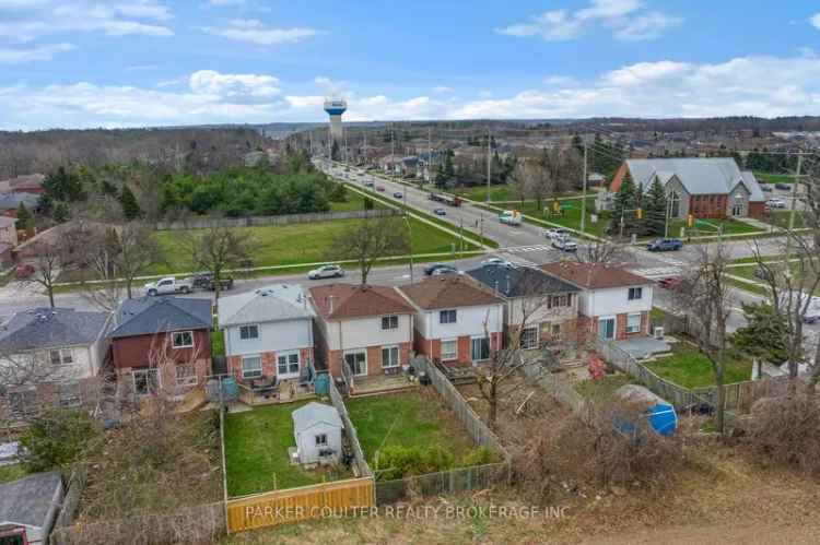 3 Bedroom 3 Bathroom Family Home in Northwest Barrie