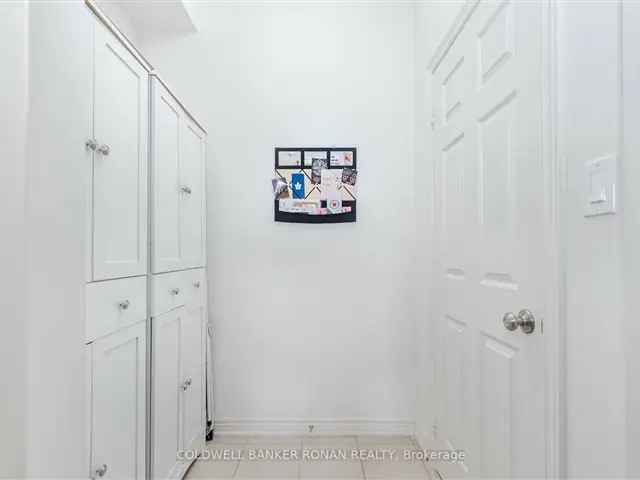 3 Bedroom Townhome in Tottenham 1650 sq ft