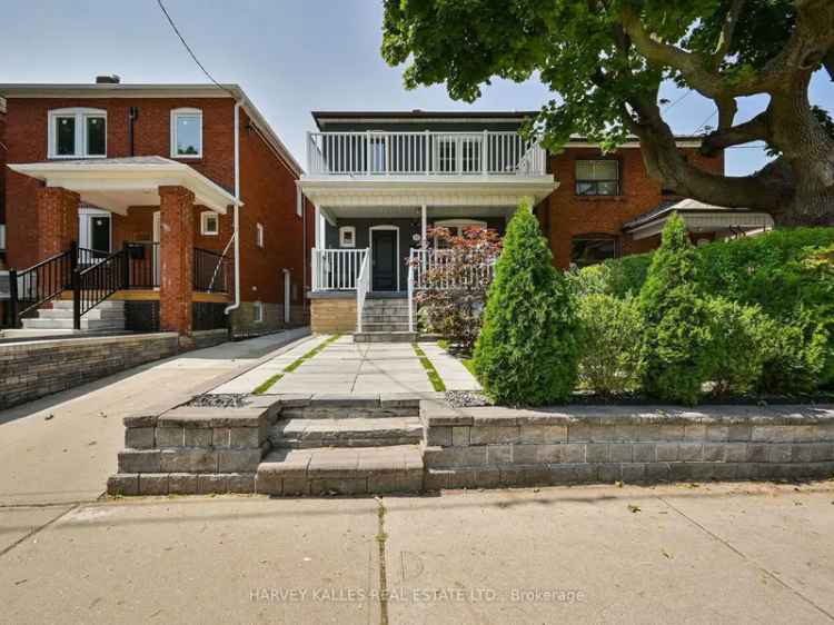 House For Sale in 12, Alameda Avenue, Toronto, Ontario