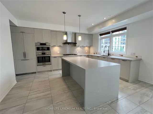 Townhouse For Rent in Markham, Ontario