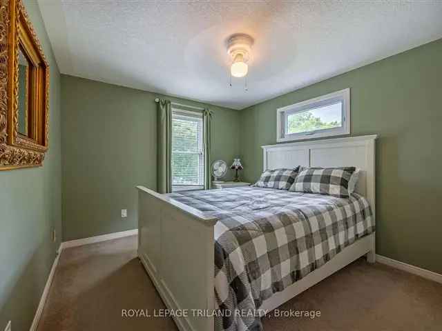 House For Sale in St. Thomas, Ontario