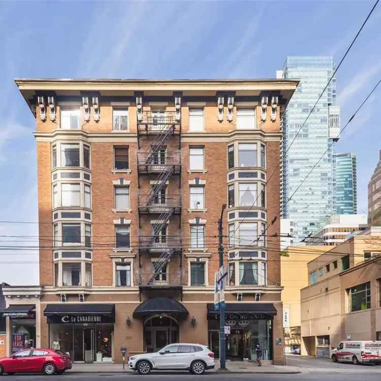 1914 Heritage Building 1-Bedroom Suite Vancouver