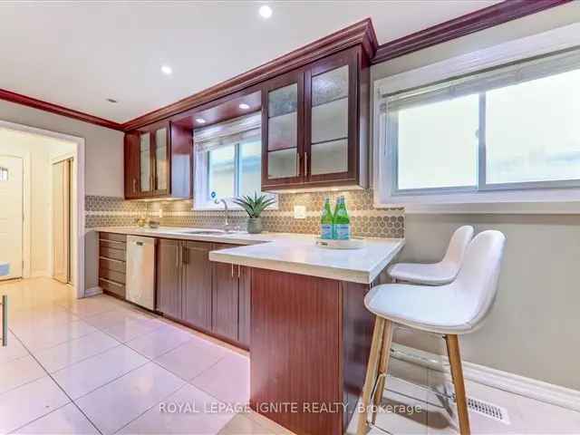 House For Sale in 4010, Ellesmere Road, Toronto, Ontario